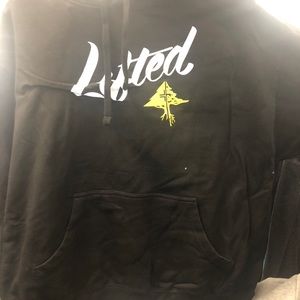 Meet your Posher, Lina